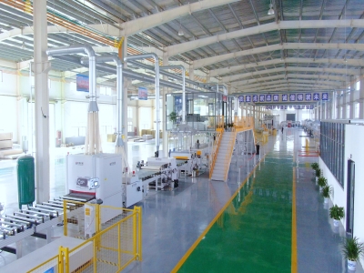 外墻保溫裝飾一體化系統(tǒng)生產(chǎn)線：高效節(jié)能、智能環(huán)保的建筑生產(chǎn)利器