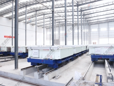 在選擇隔墻板機(jī)廠家時(shí)，需要注意什么？